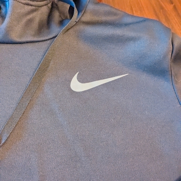 Men's Nike Black Thermafit sweatshirt size S - Picture 5 of 6
